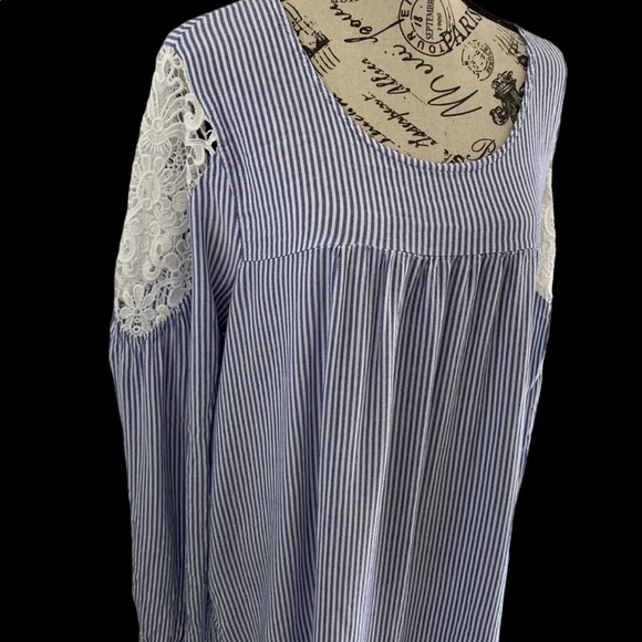 * Lane Bryant women’s 18/20 stripe Blouse - Picture 4 of 10